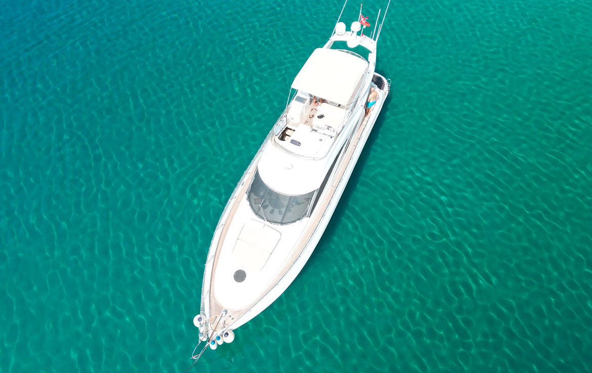 Kemer Yacht Rental 18m Sunseeker Manhattan 56